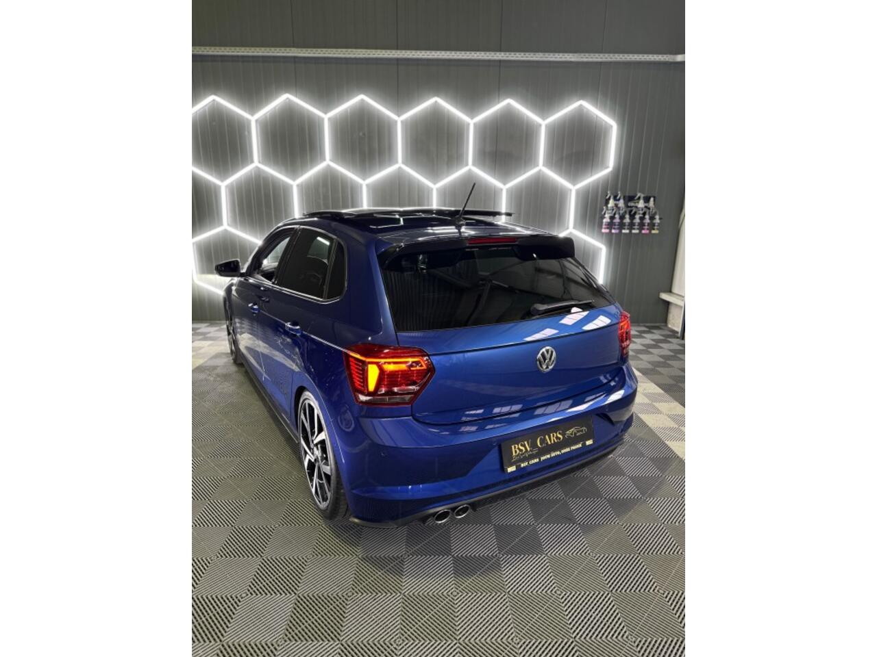 Volkswagen POLO 2.0 GTI Virtual Pano Dsg Beats Camera Kw-V3 verlagingset