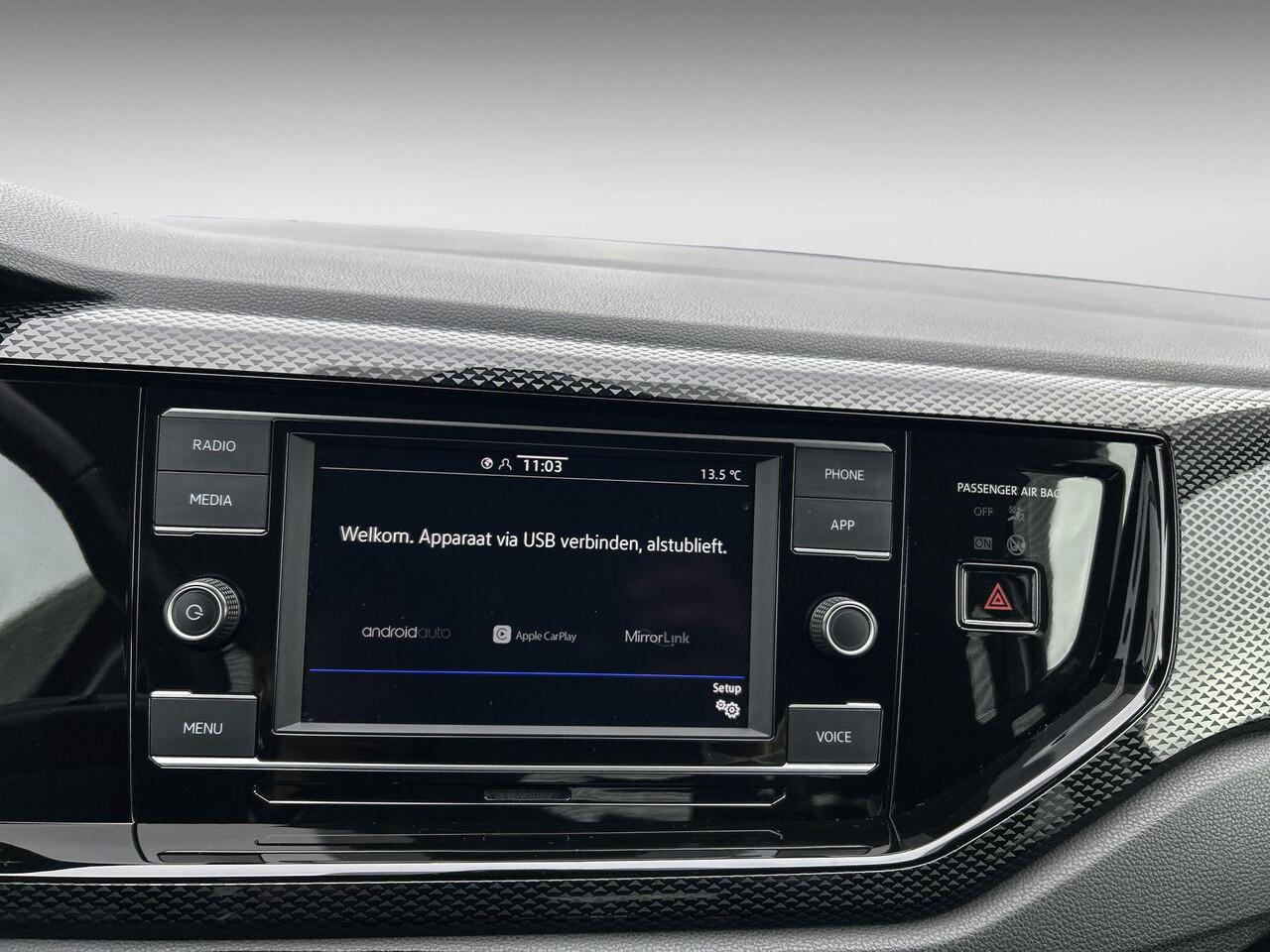 Volkswagen POLO 1.0 TSI Life | Carplay | Adaptieve Cruise Control | Airco | Elek inklapbare buitenspiegels |