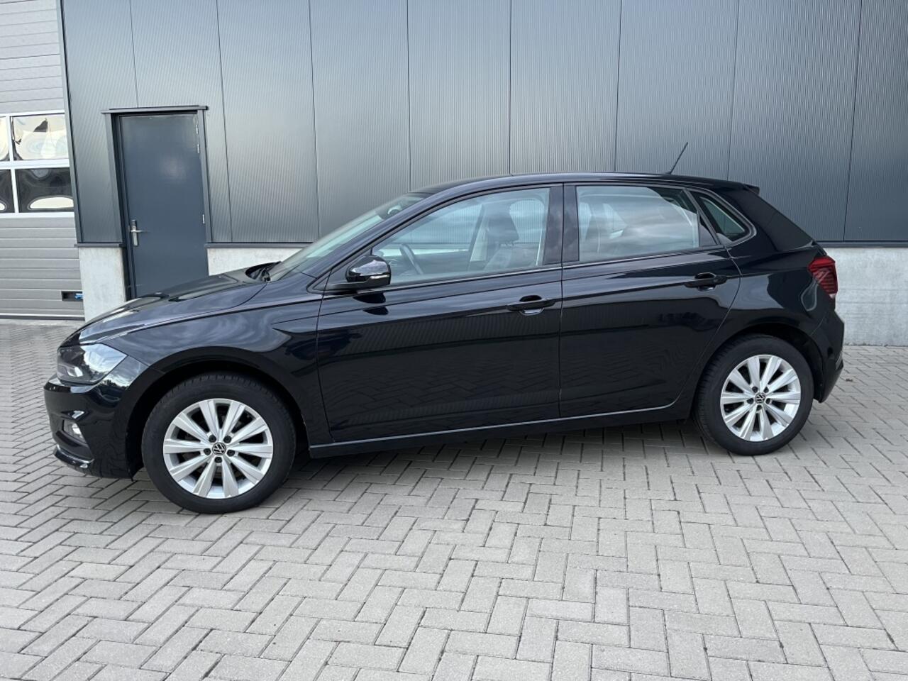 Volkswagen POLO 1.0 TSI Highline