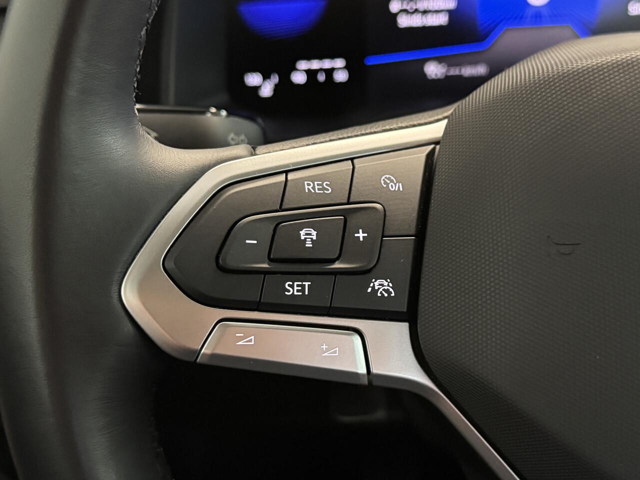 Volkswagen POLO 1.0 TSI Stoelverwarming/Navi/ACC