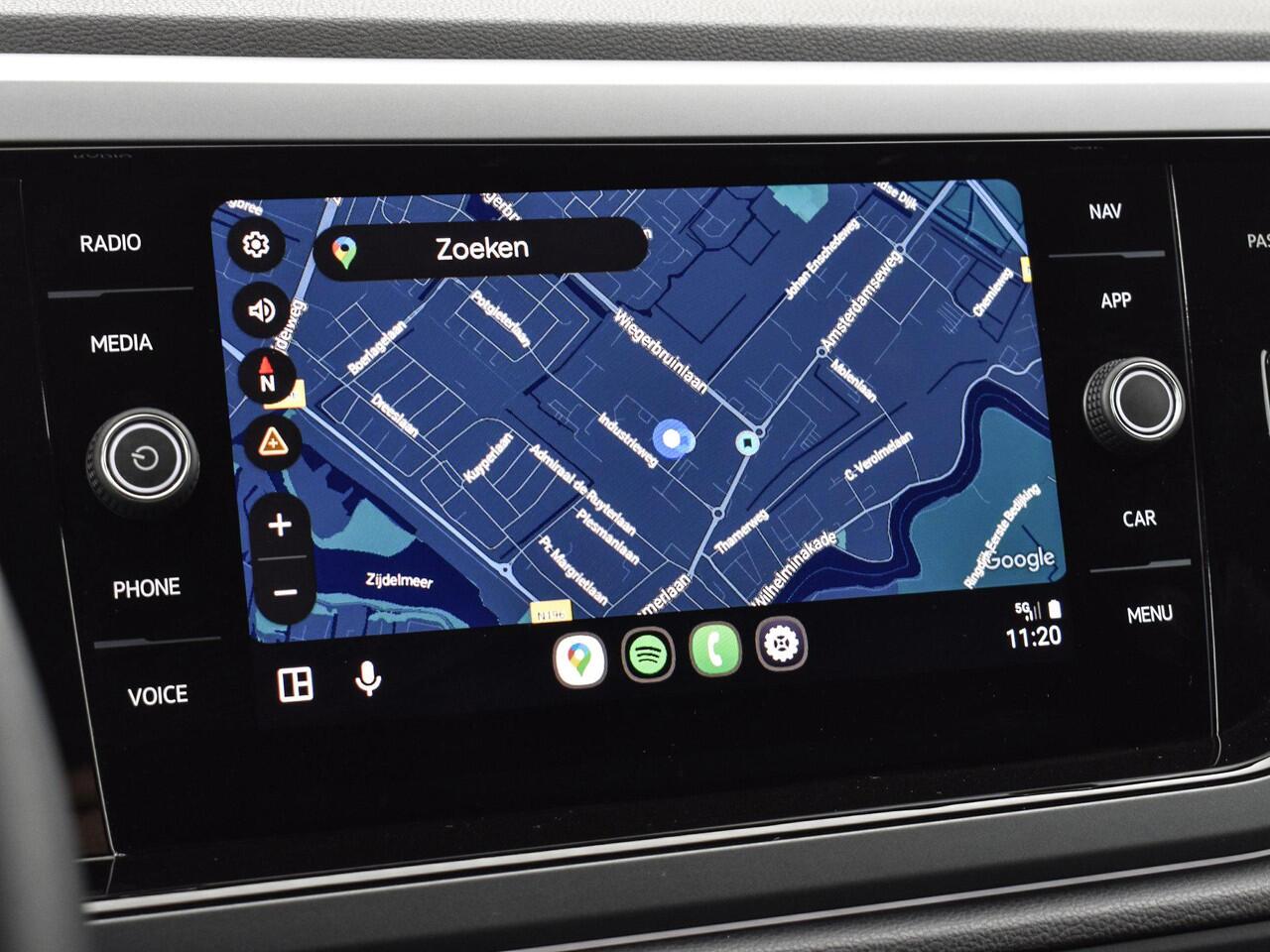 Volkswagen POLO 1.0 TSI 95pk DSG R-Line Camera · Apple/Andorid Car Play · P-Sensoren · DAB · Getint Glas · 16'' Inch · Garantie t/m 24-11-2028 of 100.000km