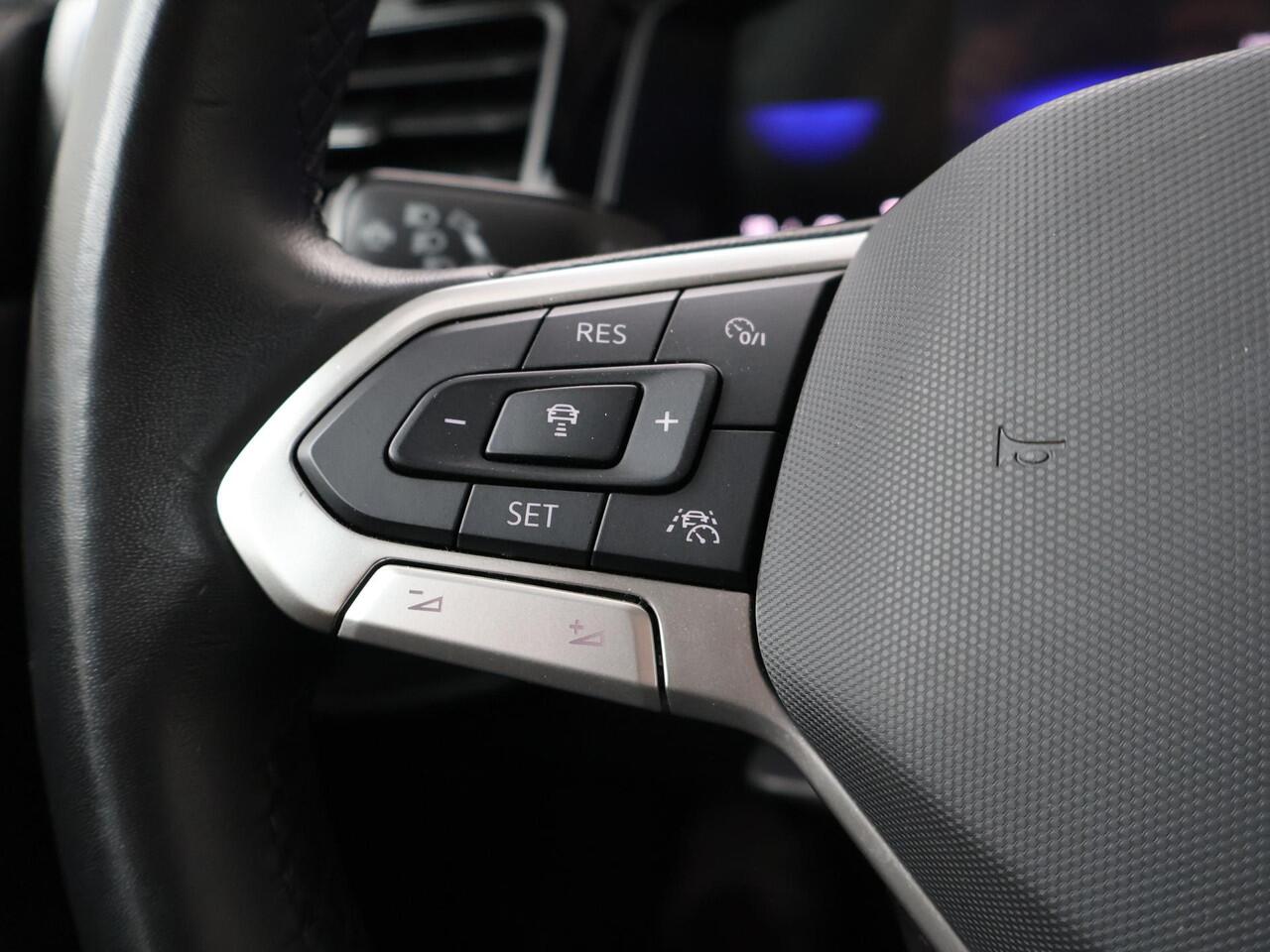 Volkswagen POLO 1.0 TSI Life | 95 PK | Adaptive cruise control | Parkeersensoren | LED verlichting | Apple Carplay/Android Auto |