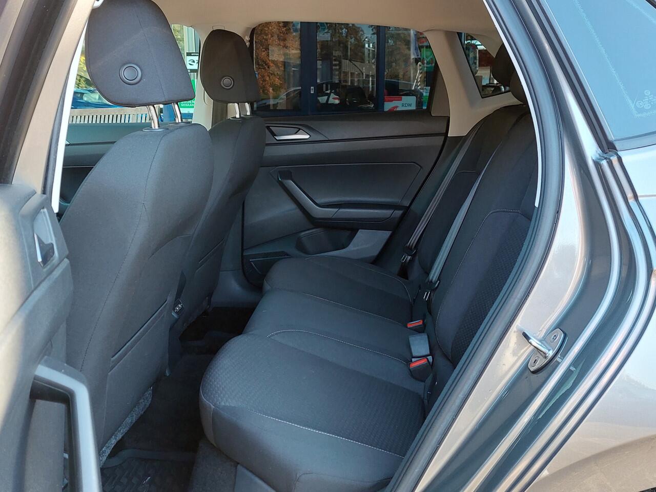 Volkswagen POLO 1.0 TSI 95pk Comfortline Executive 5-Deurs | Origineel NL | Navi + Apple Carplay + Android Auto | Airco | Adap. Cruise | Lichtsensor | Mistlampen | 15''lm