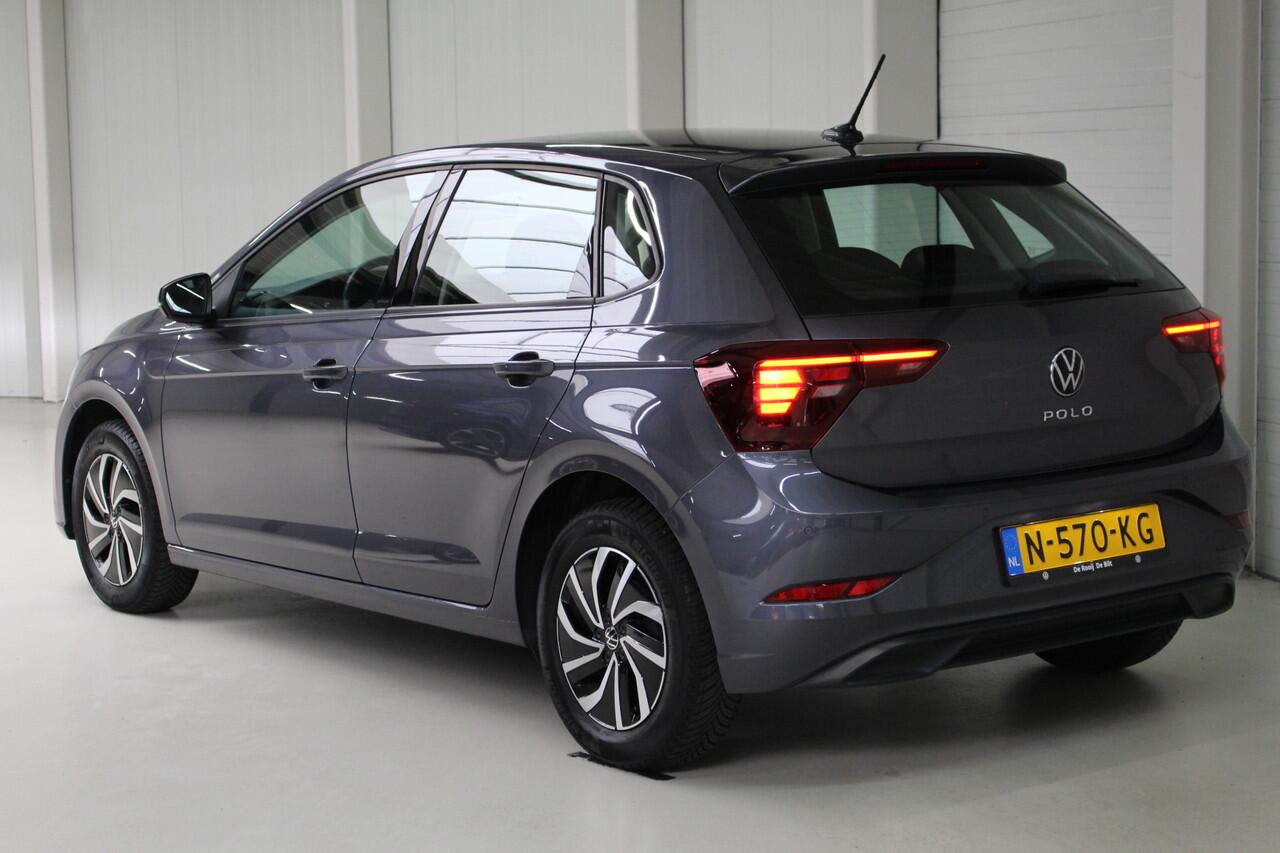 Volkswagen POLO 1.0 TSI Life Navigatie | Airco | Lichtmetalen Velgen | Parkeersensoren |