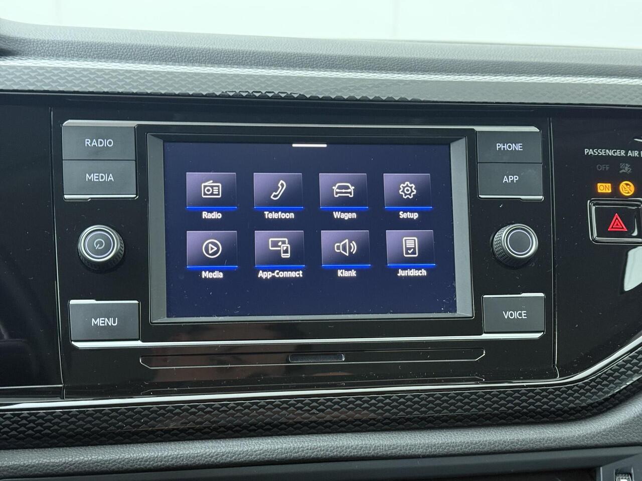 Volkswagen POLO 1.0 TSI Life | 95 PK | Automaat | Parkeersensoren | Apple Carplay/Android Auto |