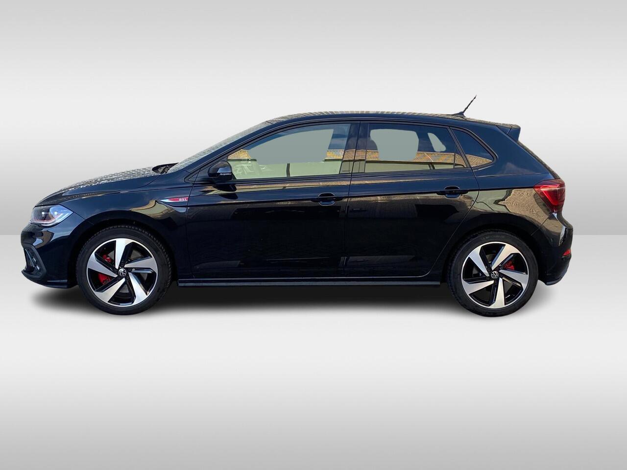 Volkswagen POLO 2.0 TSI GTI / IQ Led Koplampen / Achteruitrijcamera / Stoelverwarming / Navigatie / 17'' LMV / VW