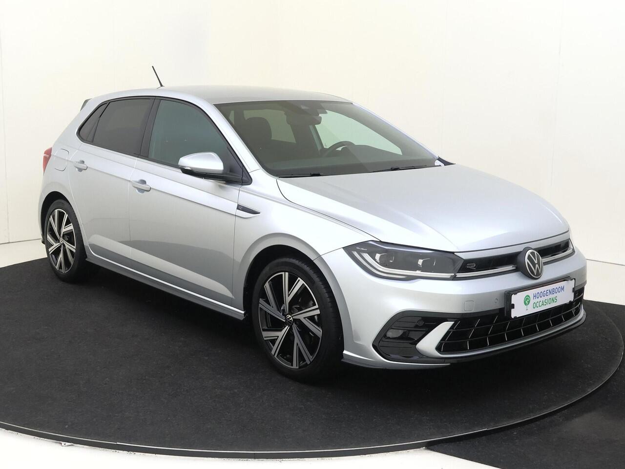 Volkswagen POLO 1.0 TSI R-Line Business | Trekhaak | Achteruitrijcamera | Stoelverwarming | Digital cockpit pro | Adaptieve cruise control | CarPlay | Navigatie |