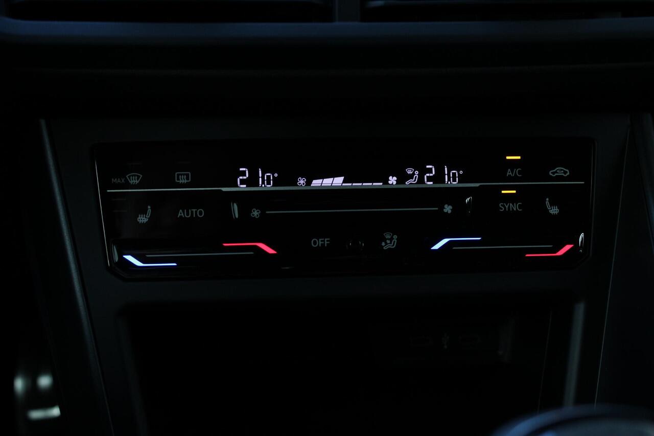 Volkswagen POLO 1.0 TSI R-Line / R-LINE / ADAP CRUISE / NAVI / CAMERA / 17"LMV