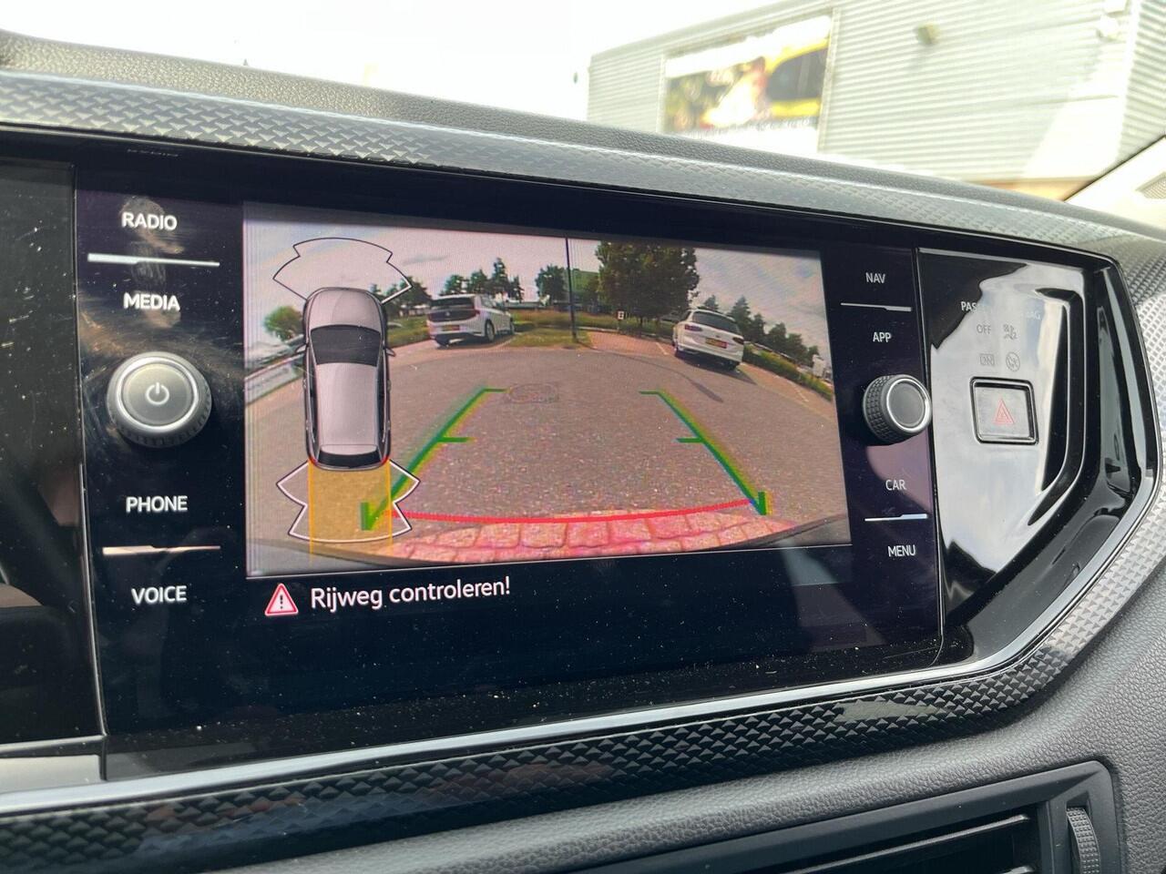 Volkswagen POLO 1.0 TSI Life | Automaat | 95Pk | A. Camera | Digital Dash | PDC | App- connect |