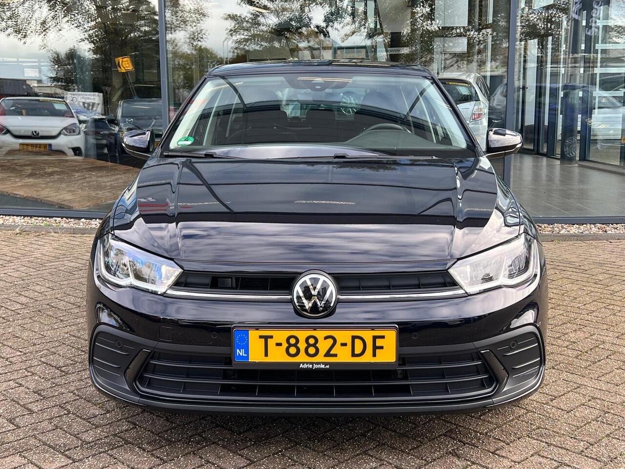 Volkswagen POLO 1.0 TSI Go | PARKEERSENSOREN V+A | DIGITAAL COCKPIT | CRUISE CONTROL | CARPLAY | LANE ASSIST | VERMOEIDHEIDSHERKENNING | INKLAPBARE SPIEGELS |