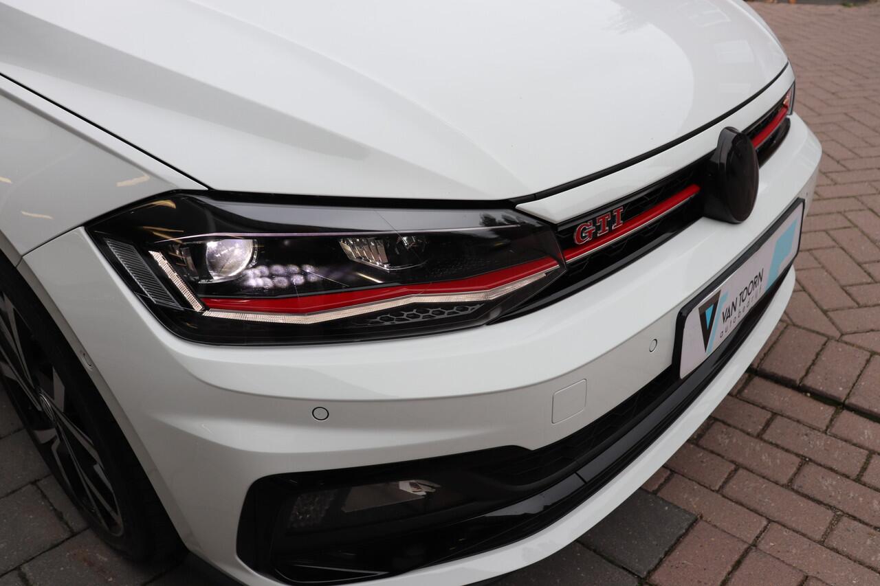 Volkswagen POLO 2.0 TSI GTI DSG. Panoramadak, Milltek uitlaat.