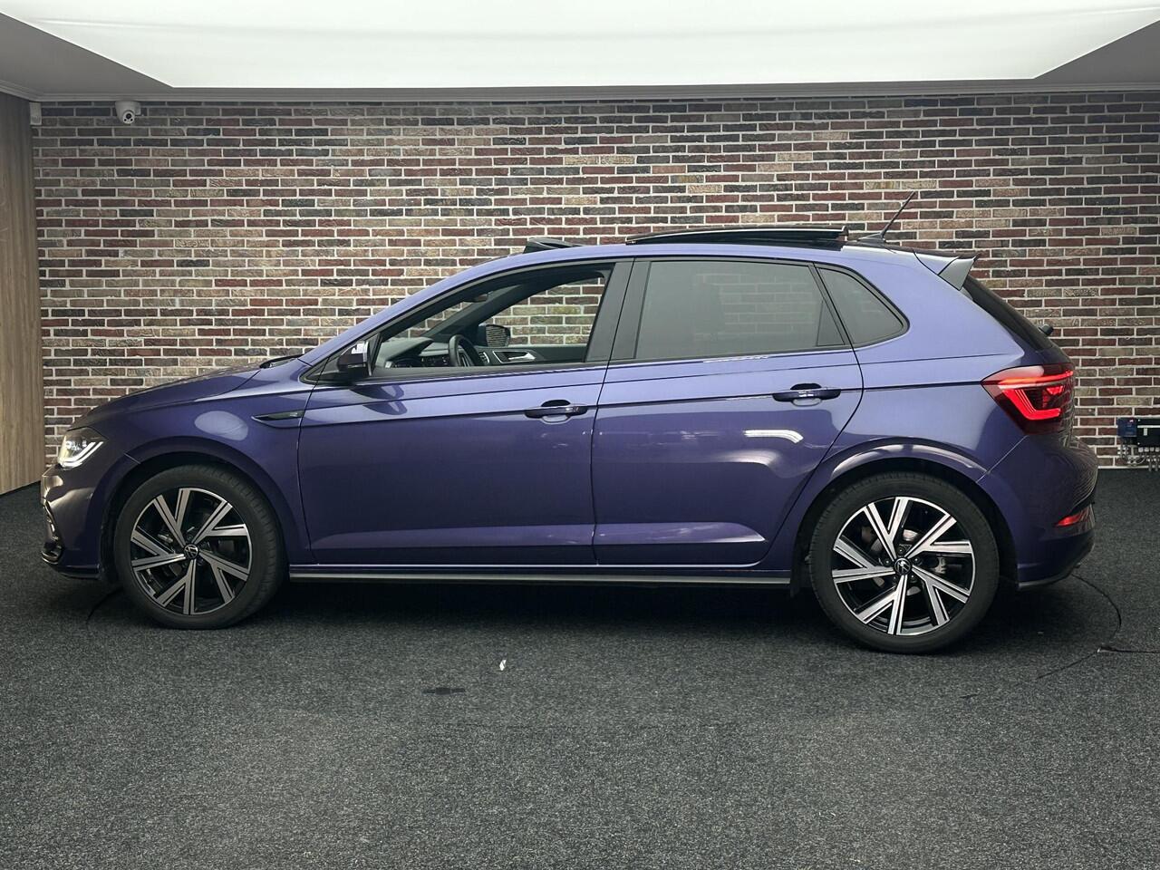 Volkswagen POLO 1.0 TSI R-Line Business IQ VIRTUAL PANORAMA DEALER GARANTIE 110PK