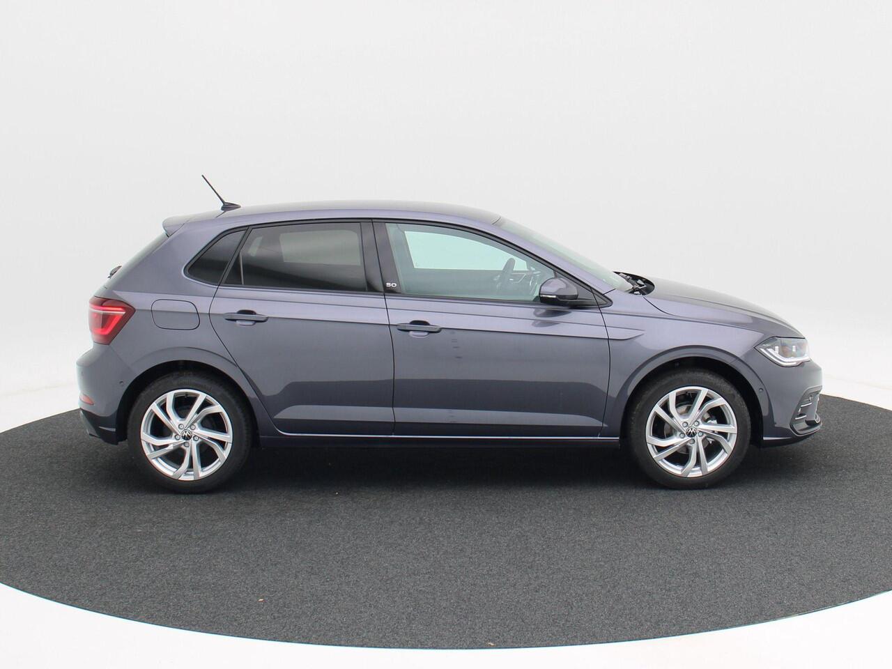 Volkswagen POLO 50 Edition 1.0 TSI 95 PK | LED Matrix | Stoelverwarming | Camera | Carplay | Travel Assist |