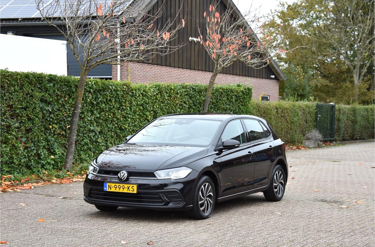Volkswagen POLO 96 PK TSI Life nieuw model NAP 1e eigenaar Carplay PDC