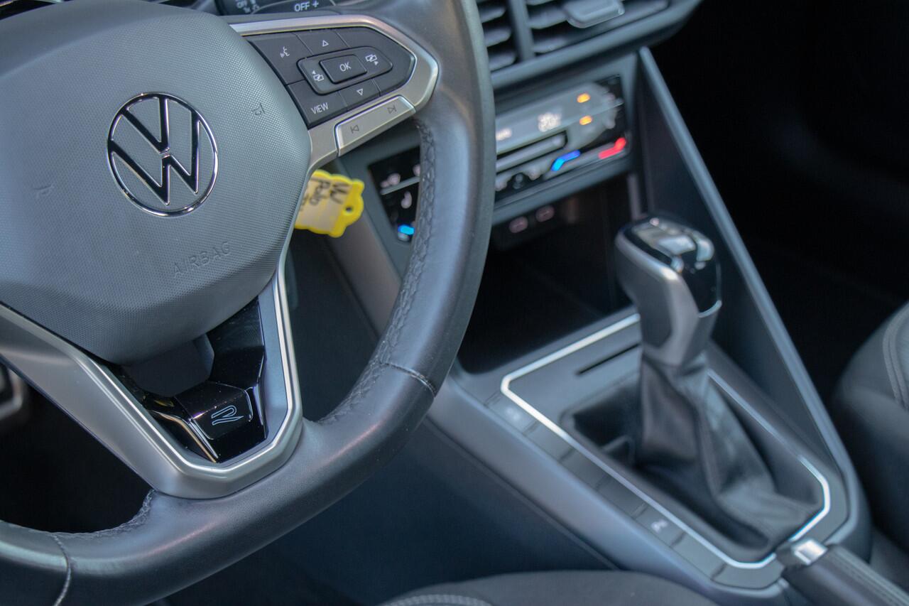 Volkswagen POLO 1.0 TSI R-Line | 2 X R-Line | DSG Automaat | 1 Eigenaar | IQ Light | LED Bar | Camera | ACC | Climate | Carplay | Stoelverwarming | Sfeer | Front Assist | Lane Assist | Navigatie Voorbereiding | BTW Auto | Garantie