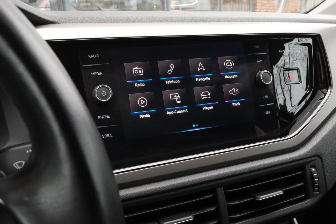 Volkswagen POLO 1.0 TSI AUT Comfortline Achteruitrijcamera, Carplay