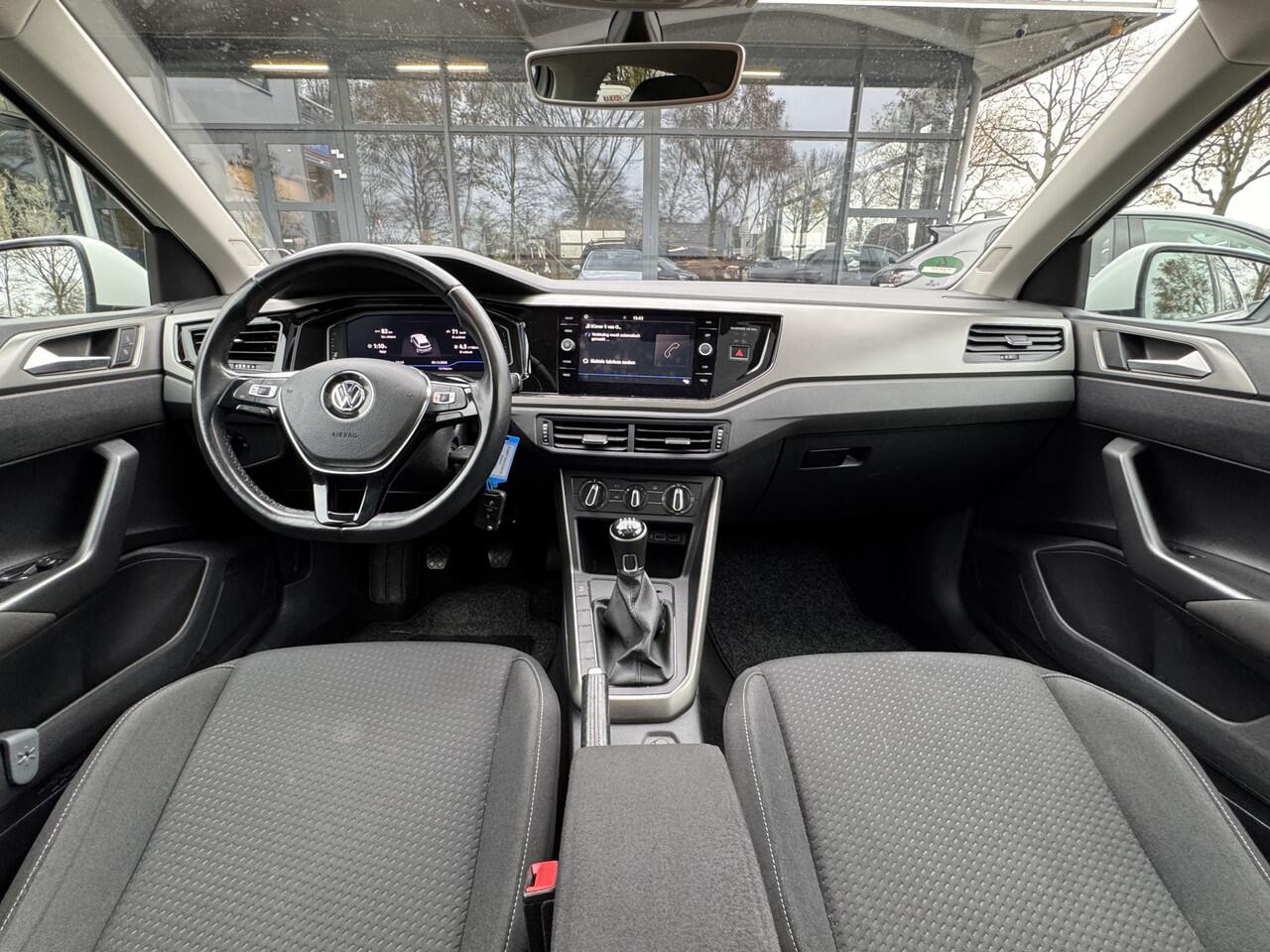 Volkswagen POLO 1.0 TSI Comfortline Panoramadak/Xenon/VT/Getint glas