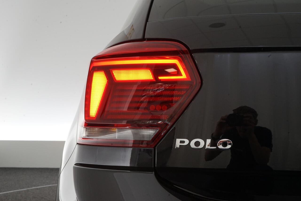 Volkswagen POLO 1.0 TSI Highline Business R-line