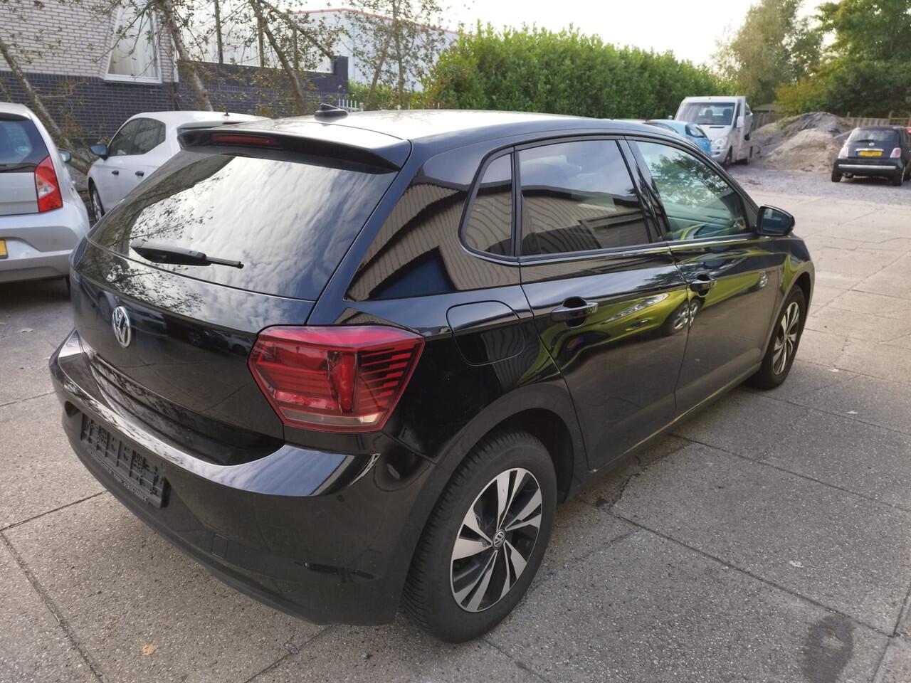 Volkswagen POLO 1.0 TSI Comfortline DSG ** 98.520 Km ** NAVI ** APP ** PDC **