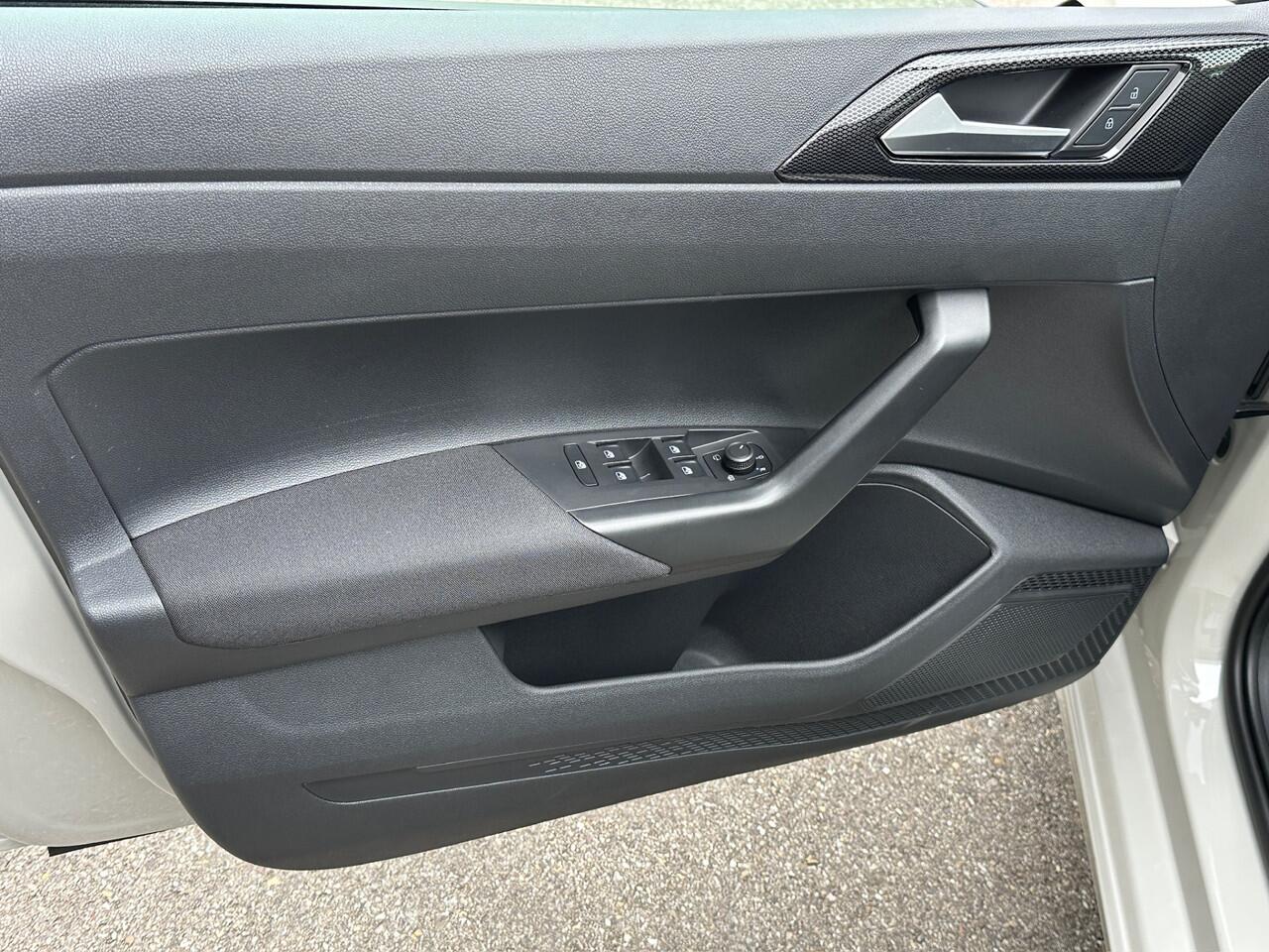 Volkswagen POLO 1.0 TSI Life 95pk DSG | Dode hoek | Adapt. Cruise | Led | Rijklaar incl. 1 jaar Bovag garantie