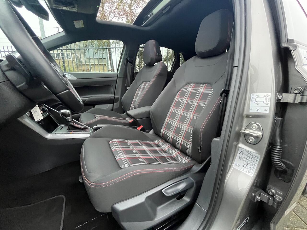 Volkswagen POLO 2.0 TSI GTI / Panorama dak / Full Led / 17 Inch / Virtual Cockpit / Camera / Climate control / Adaptive Cruise