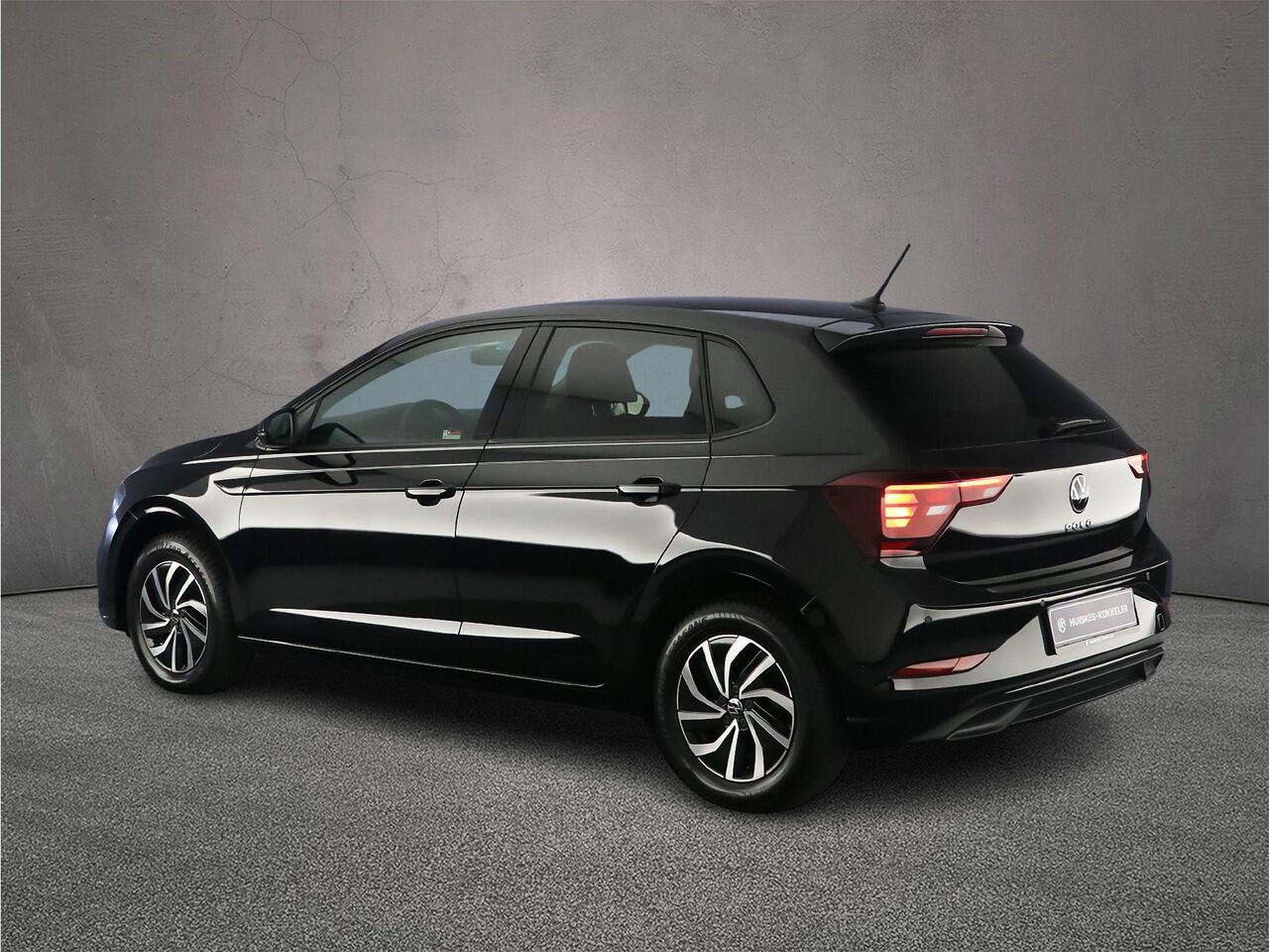 Volkswagen POLO Life 1.0 TSI 95pk Adaptive cruise control, Parkeersensoren, Airco, App connect, LED koplampen, Stoelverwarming, DAB, Radio, Bluetooth