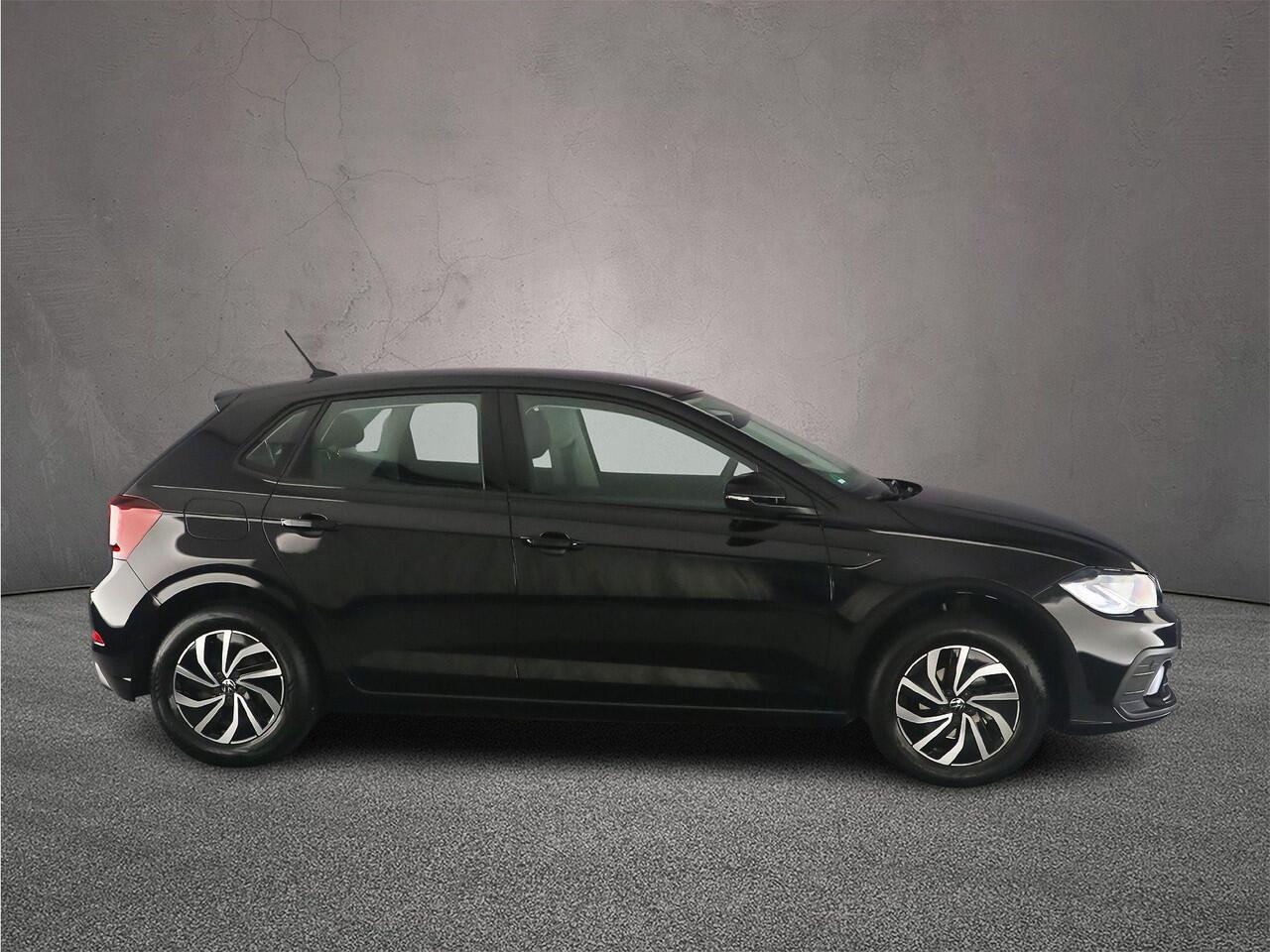 Volkswagen POLO Life 1.0 TSI 95pk Adaptive cruise control, Parkeersensoren, LED koplampen, Airco, DAB, Radio, App connect