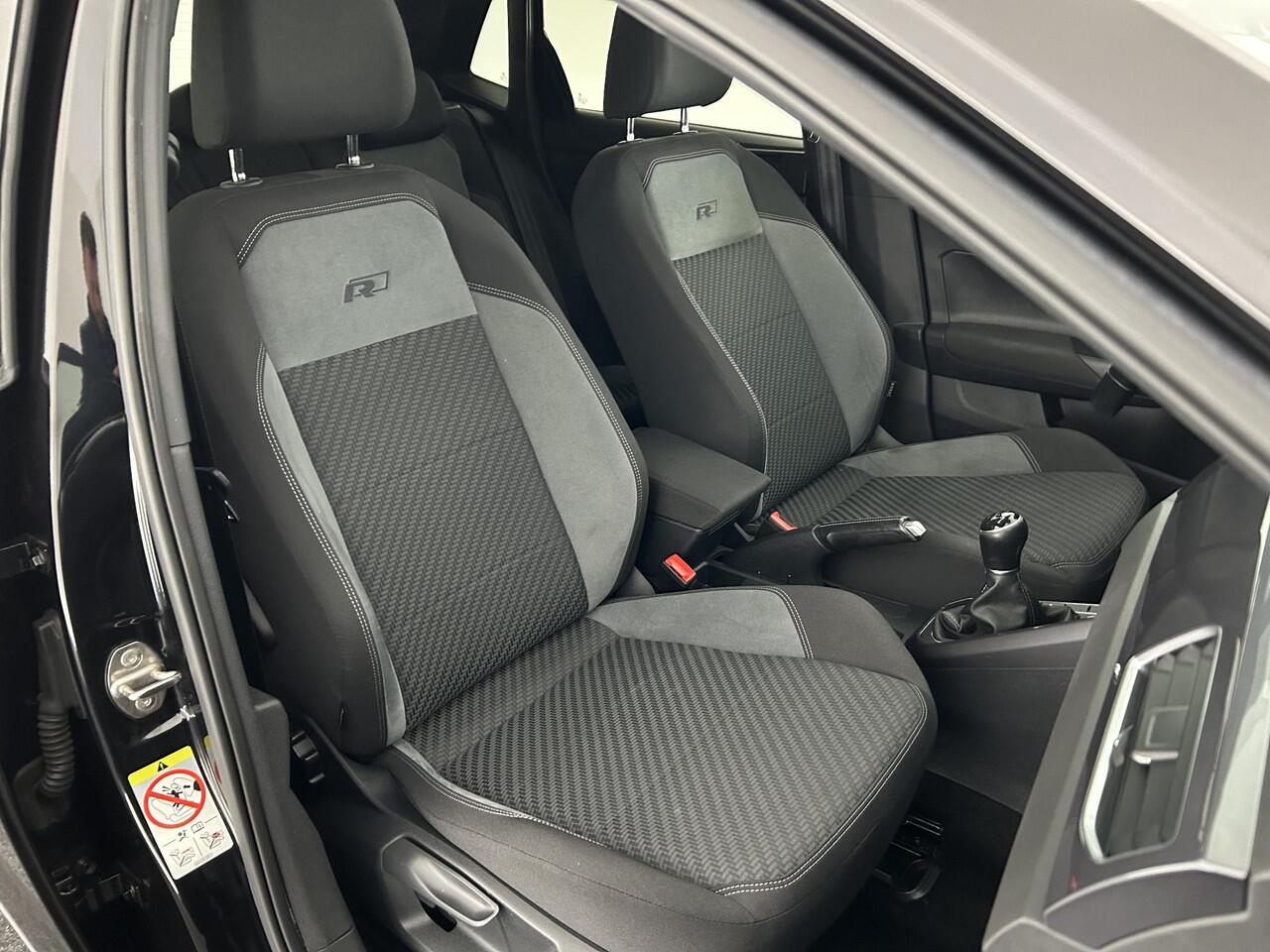 Volkswagen POLO 1.0 TSI 95pk 2x R-Line Camera Keyless Led Virtual Cockpit Navigatie Panoramadak