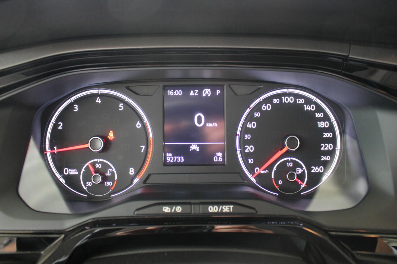 Volkswagen POLO 1.0 TSI Comfortline Automaat Navigatie | Airconditioning | Centrale vergrendeling