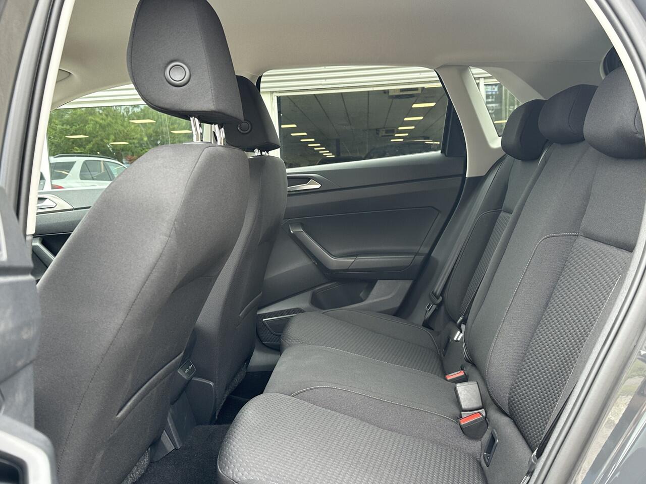 Volkswagen POLO 1.0 TSI R-Line | LED | Camera | Navi | CarPlay | Automaat