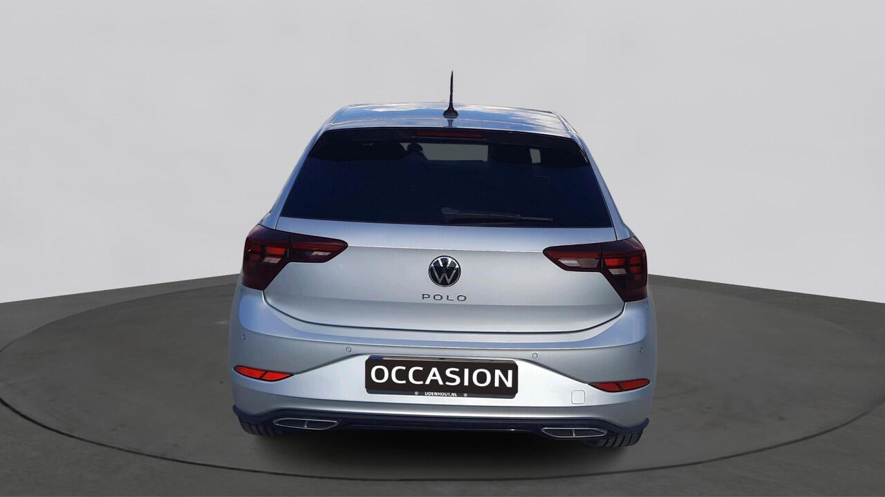 Volkswagen POLO 1.0 TSI R-Line | Navigatie | Leer | Camera | 17" Bergamo |