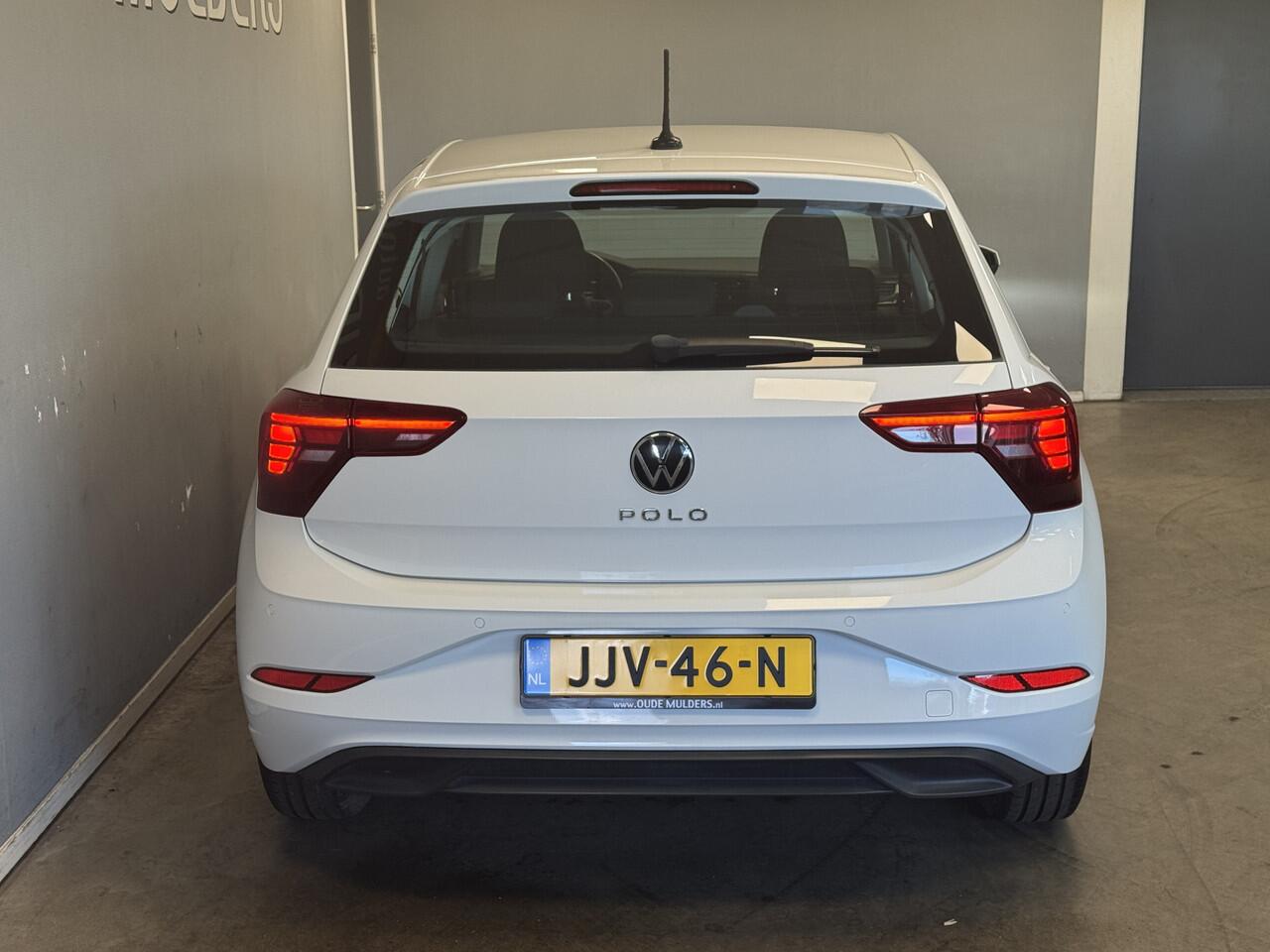 Volkswagen POLO 1.0 Parkeersensoren/Camera/Navi