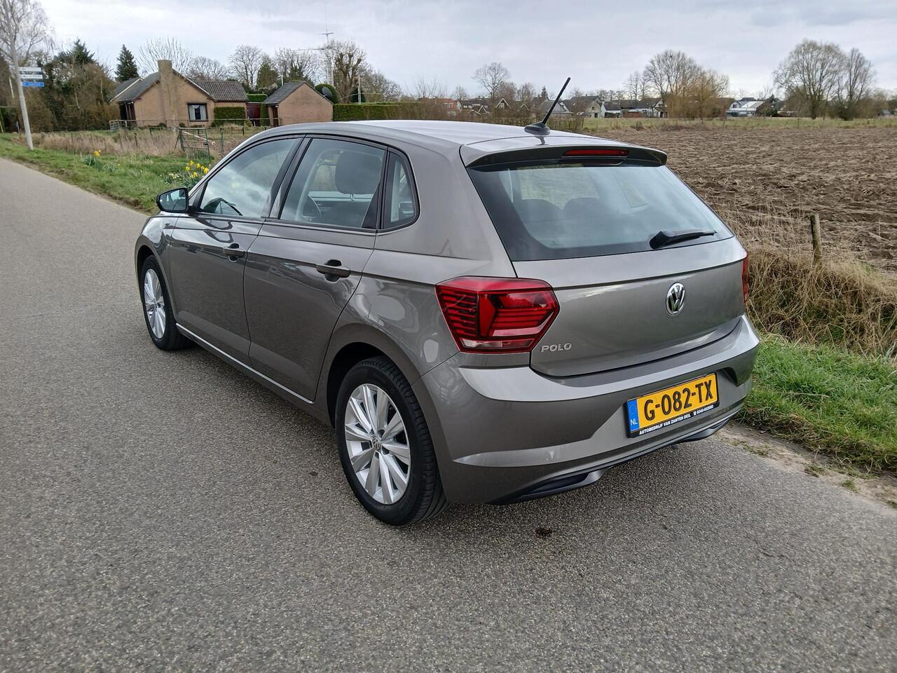 Volkswagen POLO 1.0 TSI Highline