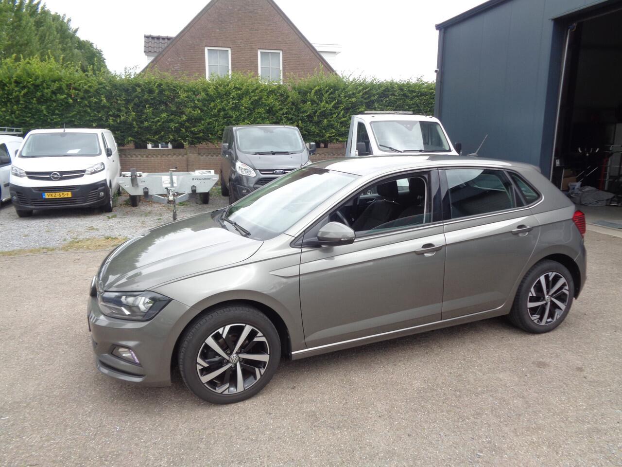 Volkswagen POLO 1.0 TSI Comfortline Carplay, navigatie, LM velgen