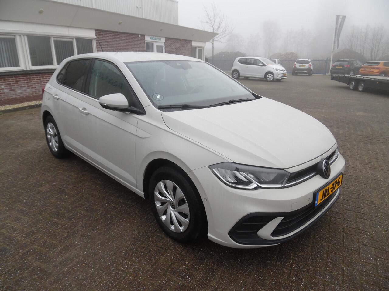 Volkswagen POLO 1.0 TSI Life Business
