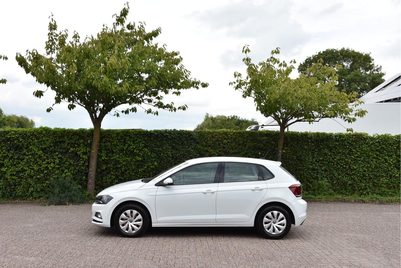 Volkswagen POLO 1.0 TSI 96 PK PDC ECC Carplay NAP 1e eigenaar Comfortline Business