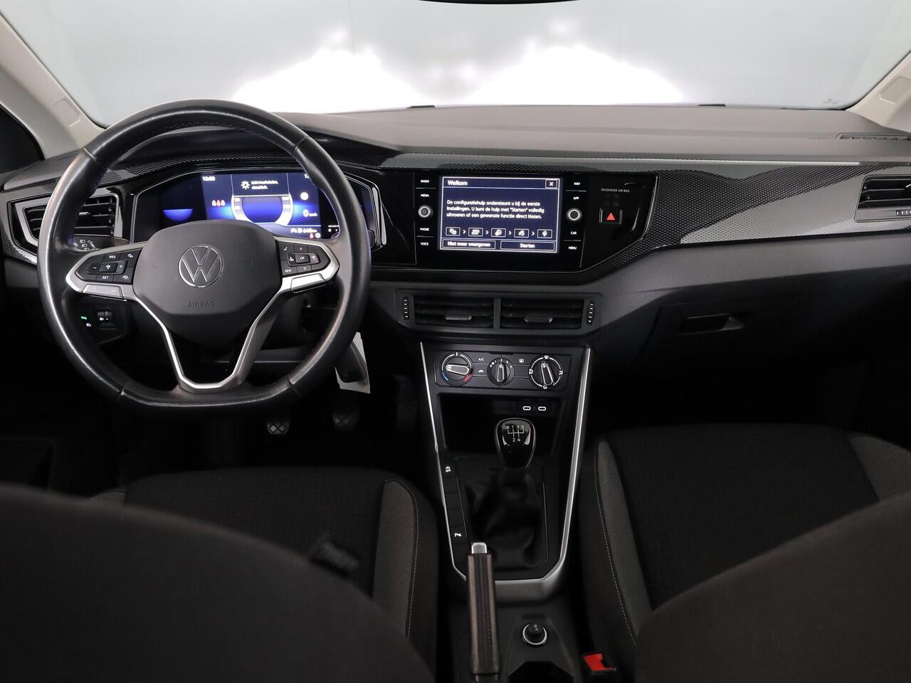 Volkswagen POLO 1.0 TSI Life 95 pk | Navigatie |Parkeersensoren | Adaptieve cruise control | Apple Carplay/Android Auto |