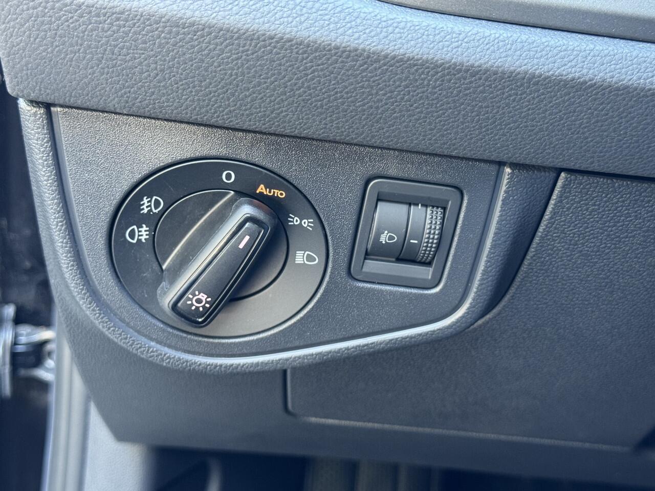 Volkswagen POLO 1.0 TSI 95pk H5 Comfortline Business Navigatie LMV Adaptive Cruise control Apple Carplay