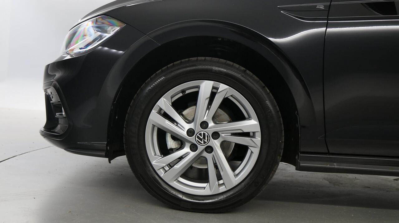 Volkswagen POLO 1.0 TSI 95pk R-Line DSG / Navigatie / Stoelverwarming / Keyless / Camera