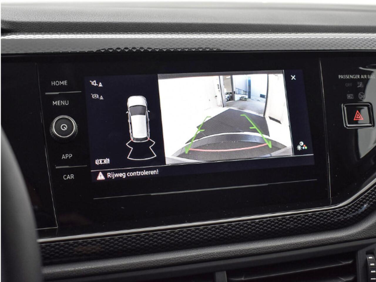 Volkswagen POLO Life Edition 1.0 TSI 95 pk 5 versn. Hand · Achteruitrijcamera · regensensor · Voorraad OUTLET