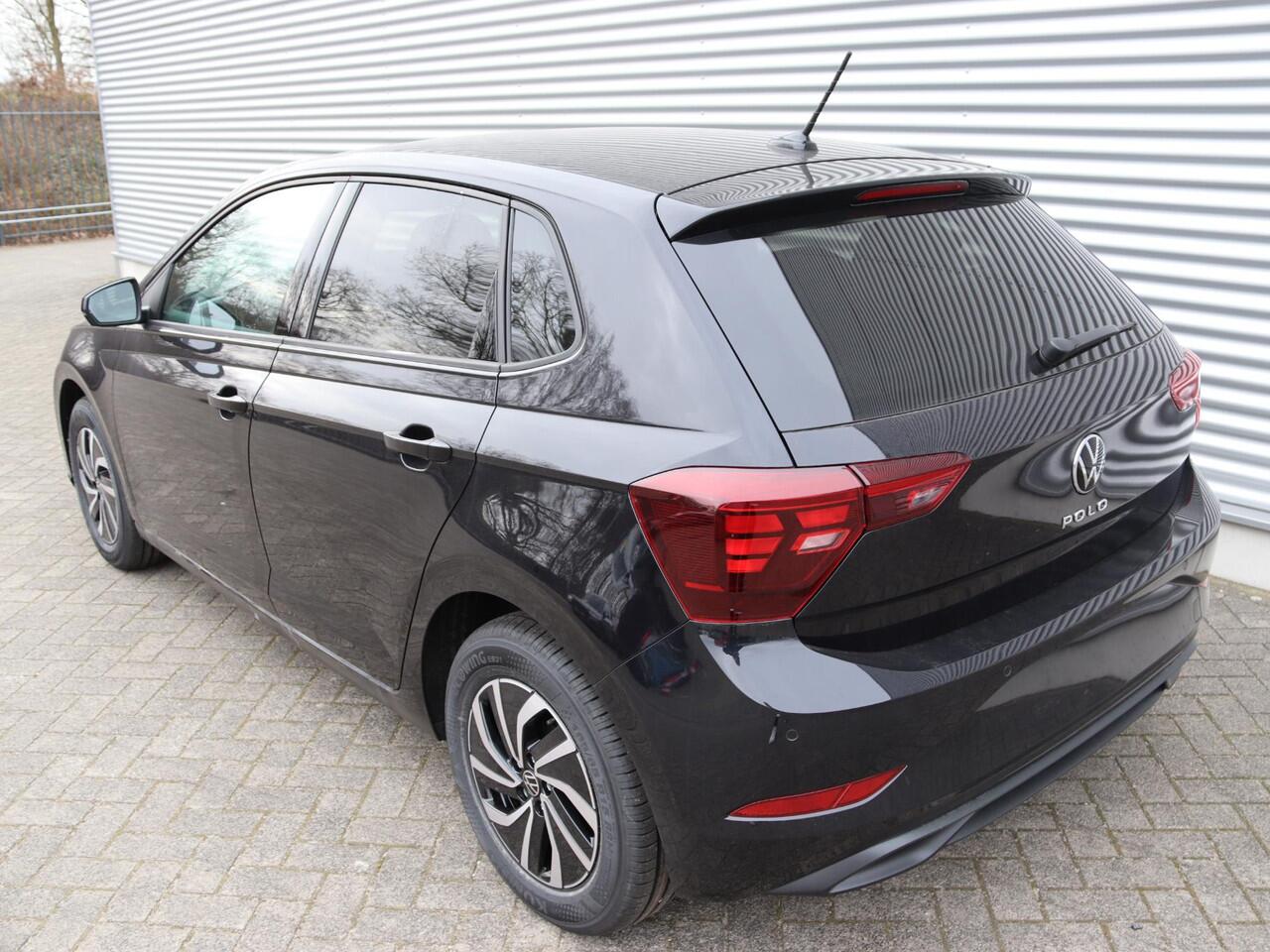 Volkswagen POLO Life Edition 1.0 70 kW / 95 pk TSI Hatchback 5 ver sn. Hand | Multimedia pakket |