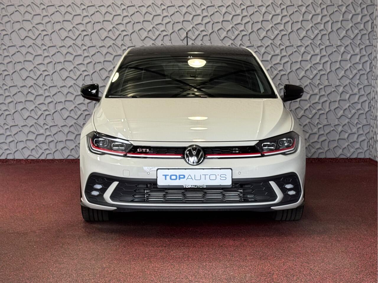 Volkswagen POLO 2.0 TSI GTI 207 PK PANO IQ LED/GRILL CAMERA STOELVERW ADAP.CRUIS ZWARTE.HEMEL 18'' LMV BEATS AUDIO "Volkswagen rijden begint bij Topautos.nl - 75 topmodellen direct op voorraad!"