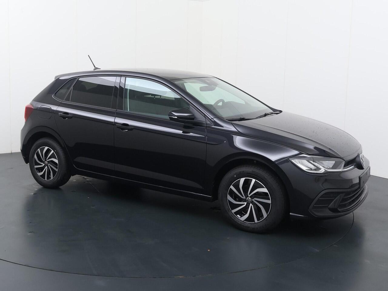 Volkswagen POLO Life Edition 1.0 70 kW / 95 pk TSI Hatchback 5 ver