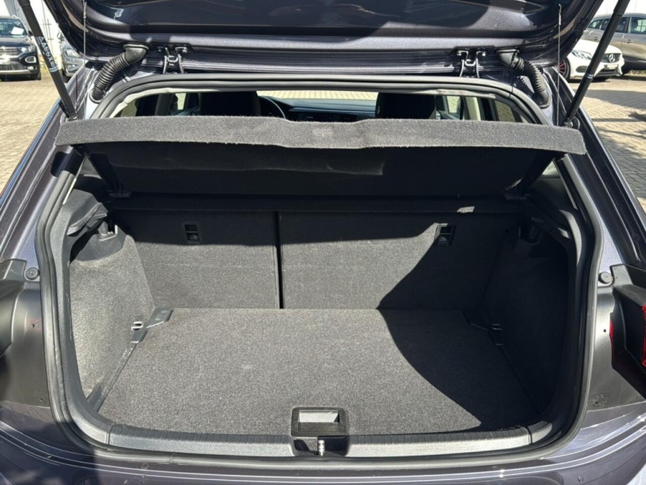 Volkswagen POLO 1.0 TSI LIFE CAMERA/CARPLAY/PDC/AIRCO