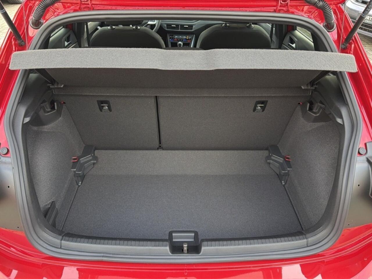 Volkswagen POLO 1.0 TSI DSG R-LINE PANO-DAK/CAMERA/CARPLAY/ACC/STOELVERW