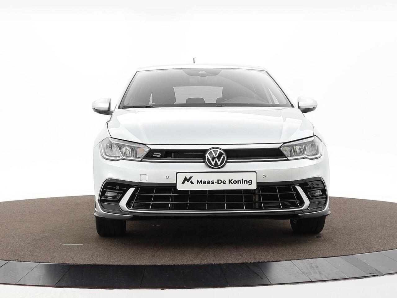 Volkswagen POLO 1.0 TSI 95pk DSG R-Line · Camera · Apple/Android Car Play · P-Sensoren· Getint Glas · Verkeersbord Herkenning · 16'' Inch · Garantie t/m 24-11-2028 of 100.000km