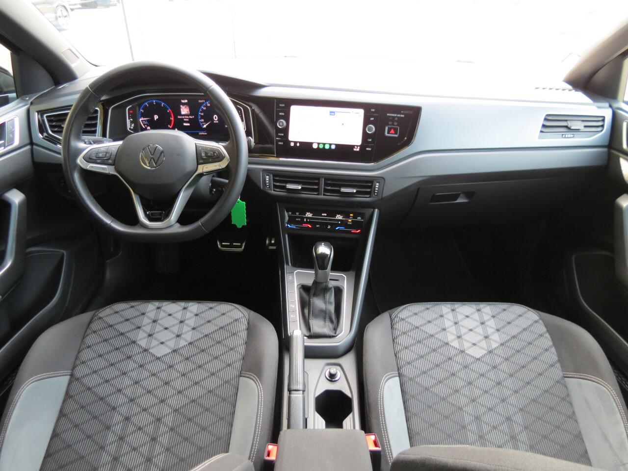 Volkswagen POLO 1.0 TSI R-Line -95pk- Automaat | Matrix IQ Led | 17" Bergamo | Camera | Rijklaarprijs incl. 1 jaar Bovag garantie