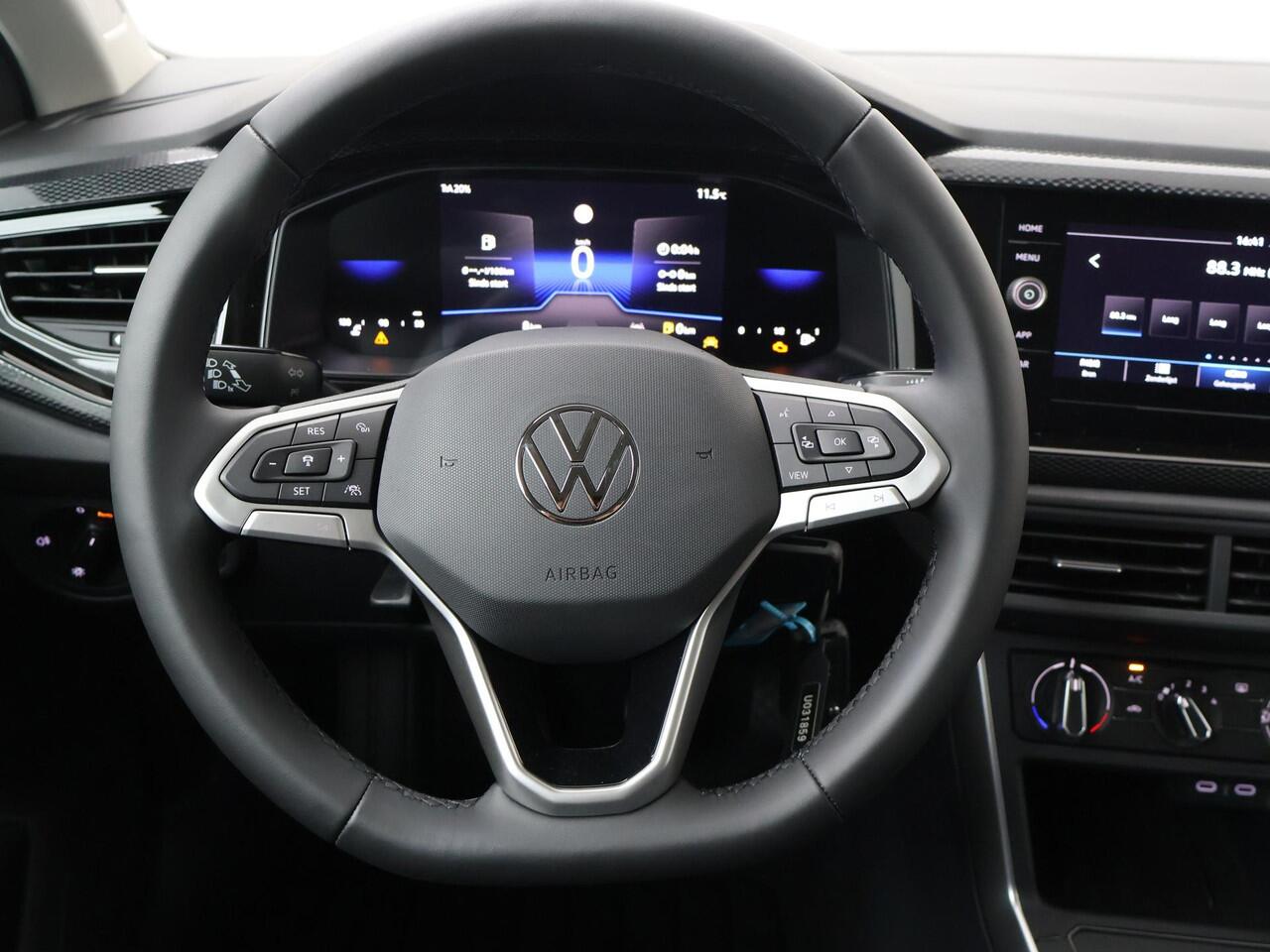 Volkswagen POLO Life Edition 1.0 70 kW / 95 pk TSI Hatchback 5 ver