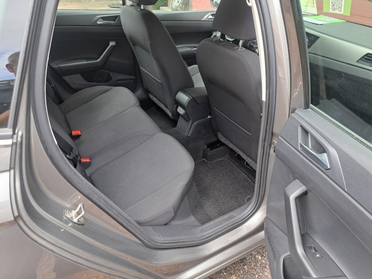 Volkswagen POLO 1.0 TSI 95 Pk Comfortl Bs Acc Nav. Lmv 5 drs. Apple CarPlay