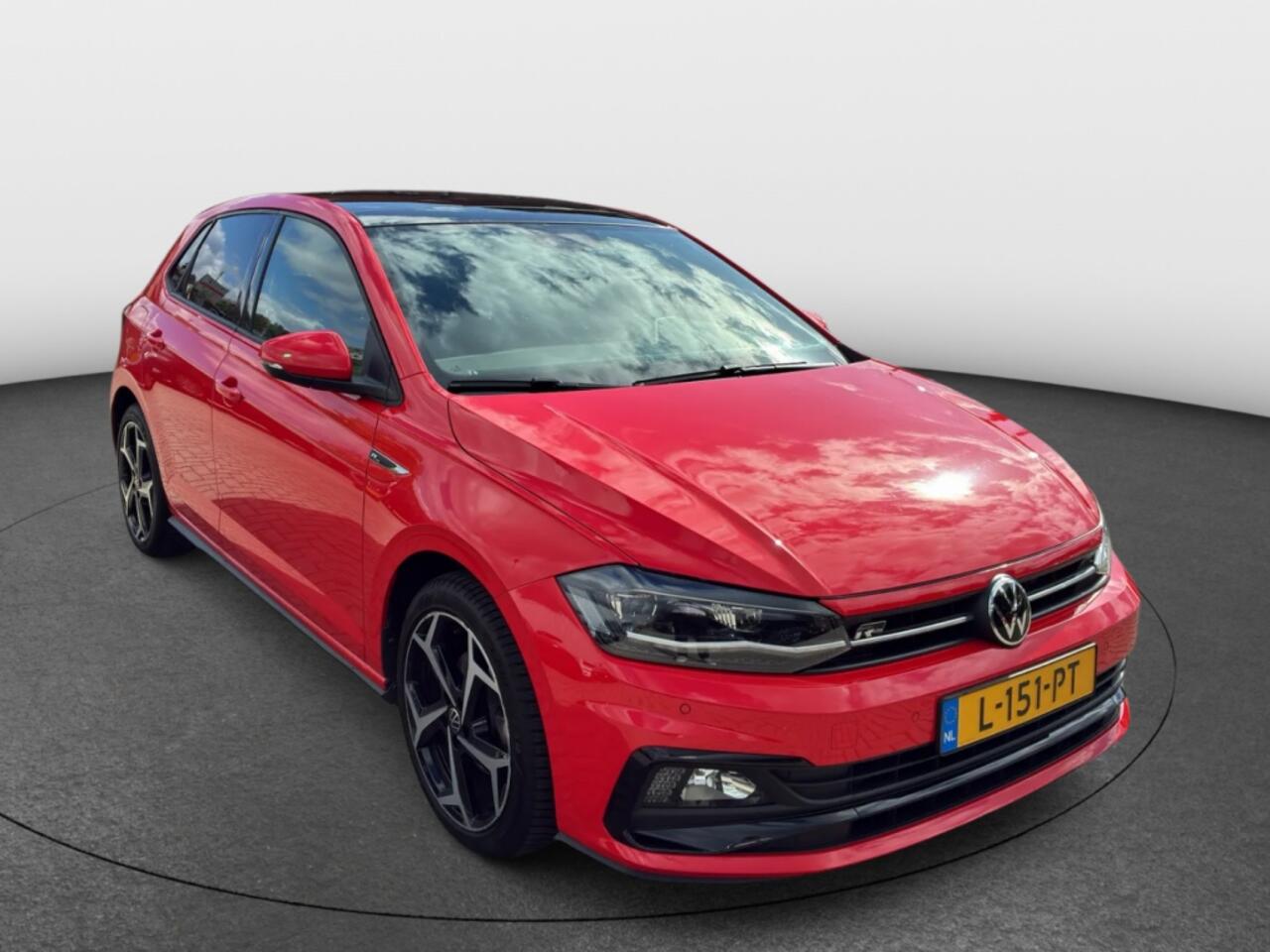 Volkswagen POLO 1.0 TSI Highline Business R-line Aut [ Panoramadak Virtual Cockp